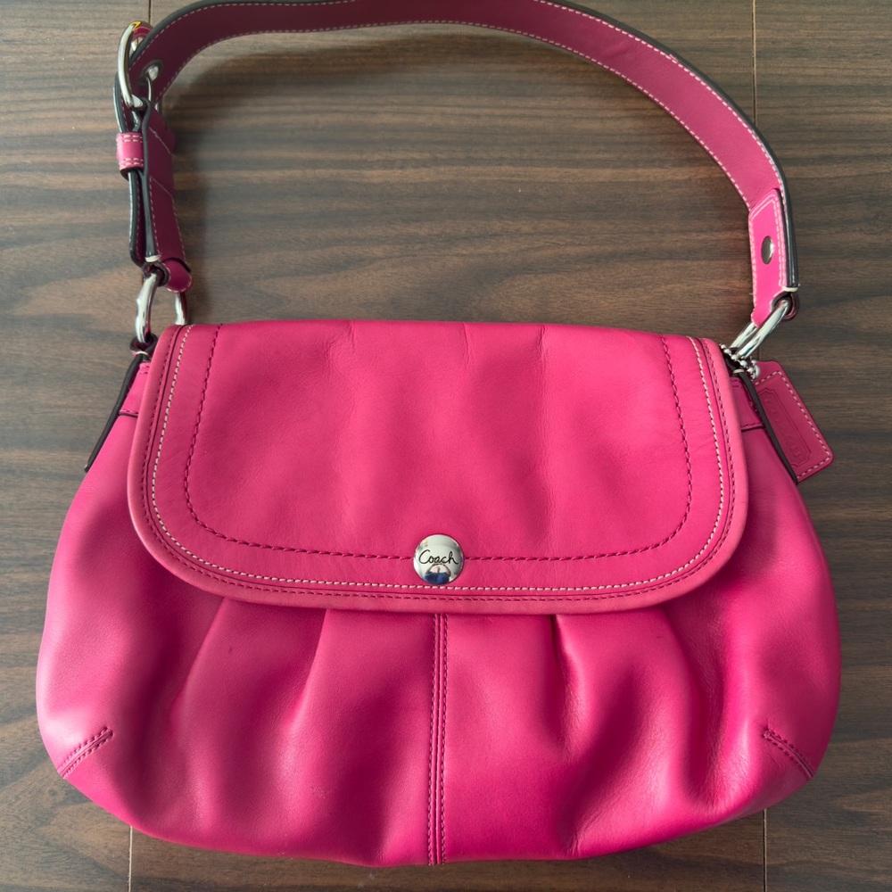Hot Pink Vintage Y2K COACH Soho Shoulder Bag